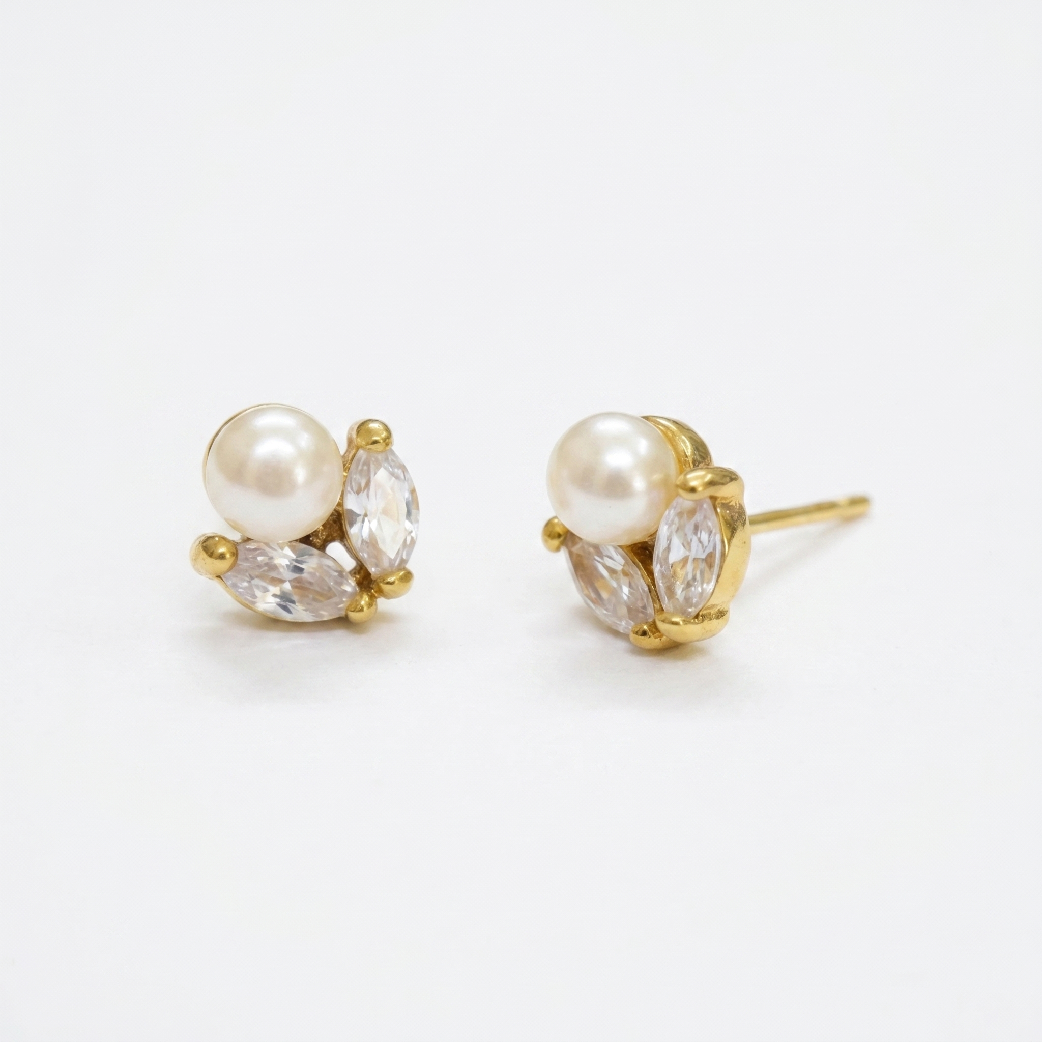 Cute Pearl Studs in leaf like Zircon Stones
