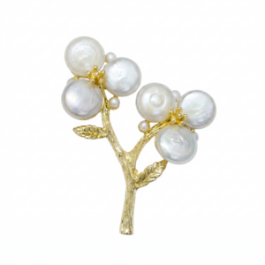 Designer Pearl Saree Pin / Brooch 02