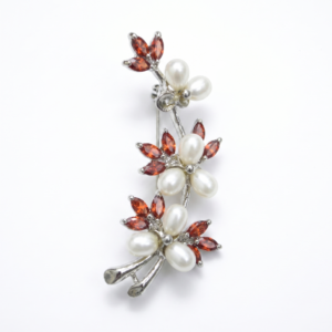 Designer Pearl Saree Pin / Brooch 16