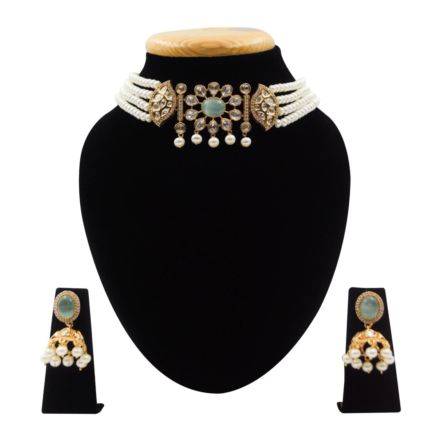 Chokers Subtle Subtle & Elegant White Pearls Multi-line Choker With Green Onyx Pendant ...
