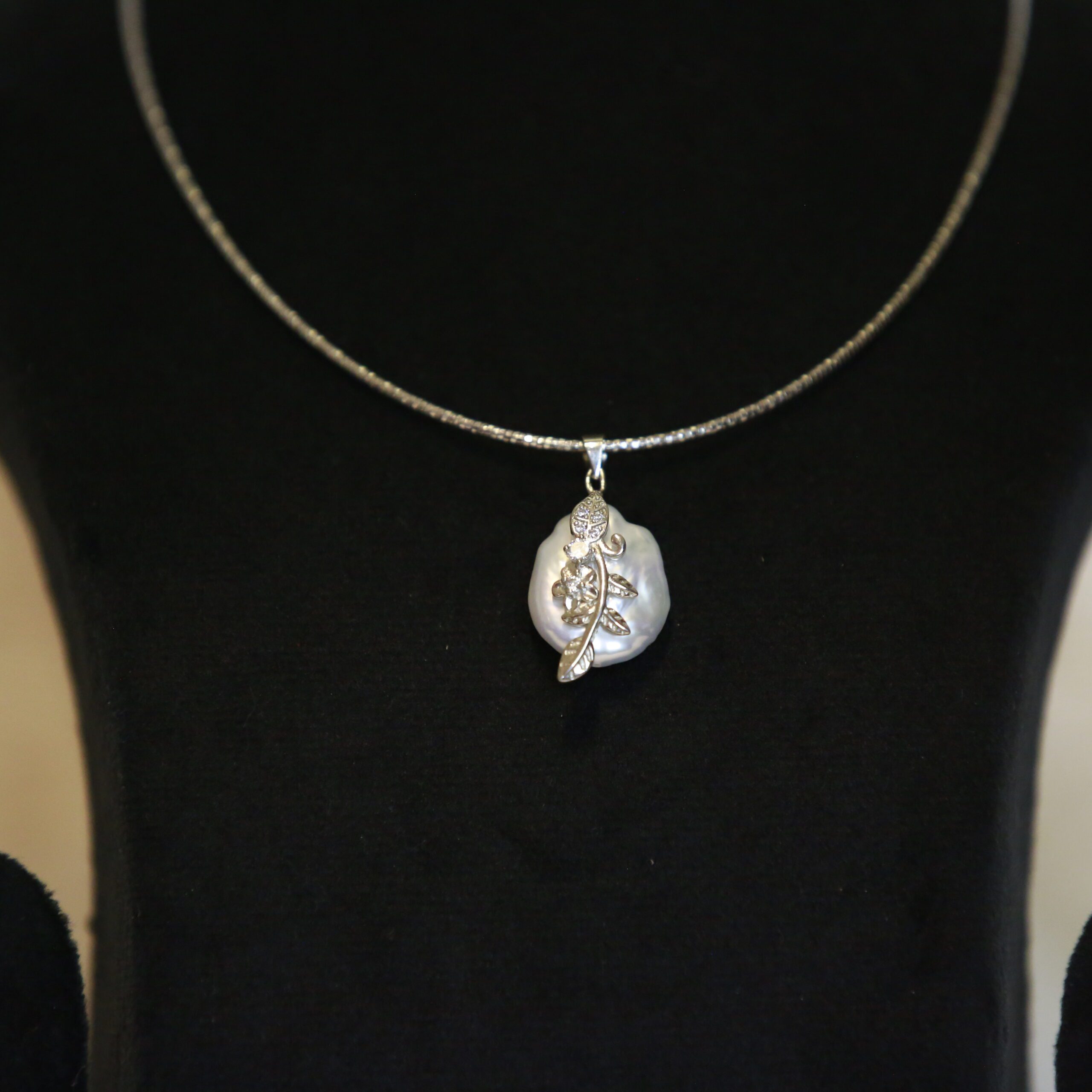 Gleaming White Baroque Pearl Pendant With Decorative 925 Silver Anchor & CZ