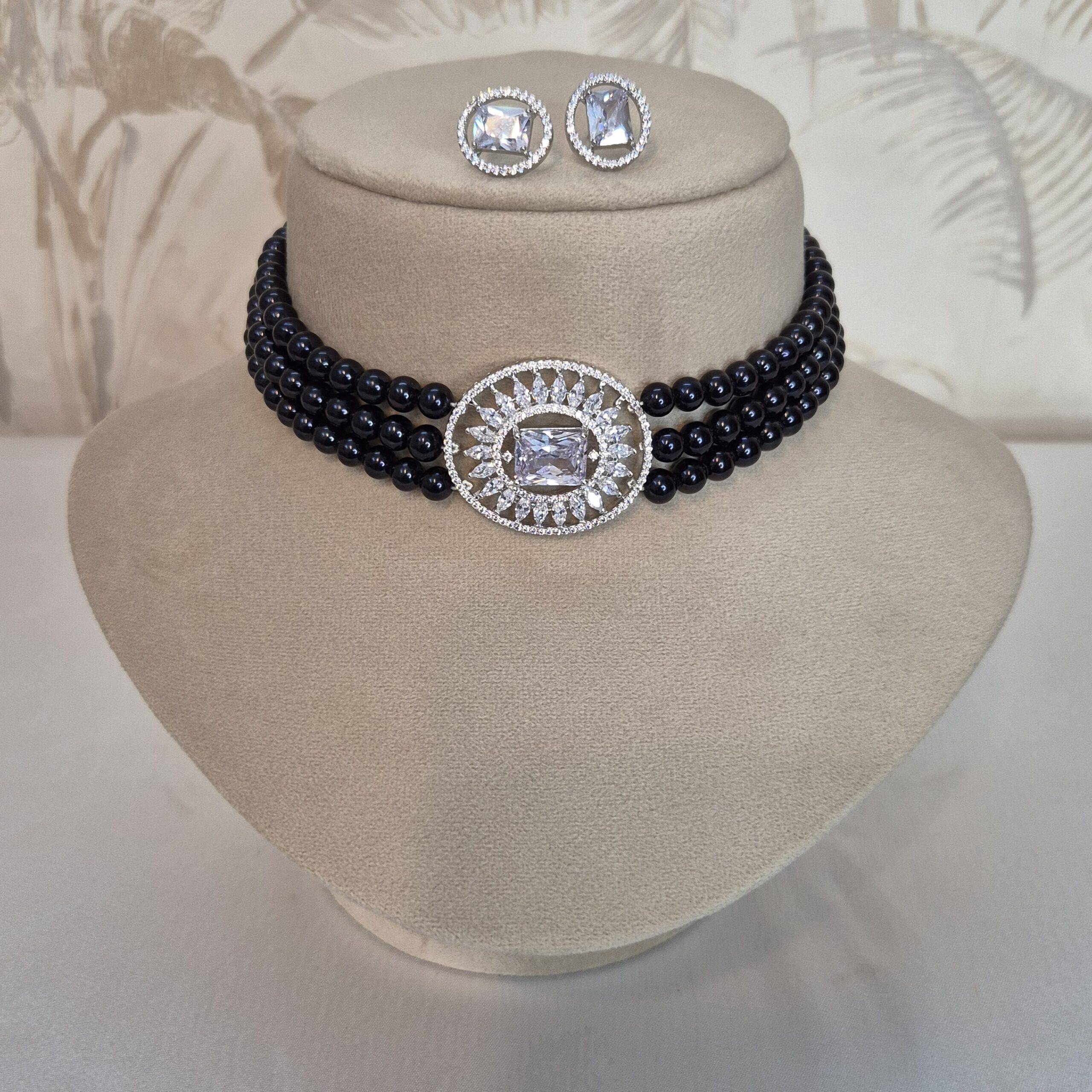 Dazzling 6mm 3Line Black Round Pearls Choker With CZ Pendant