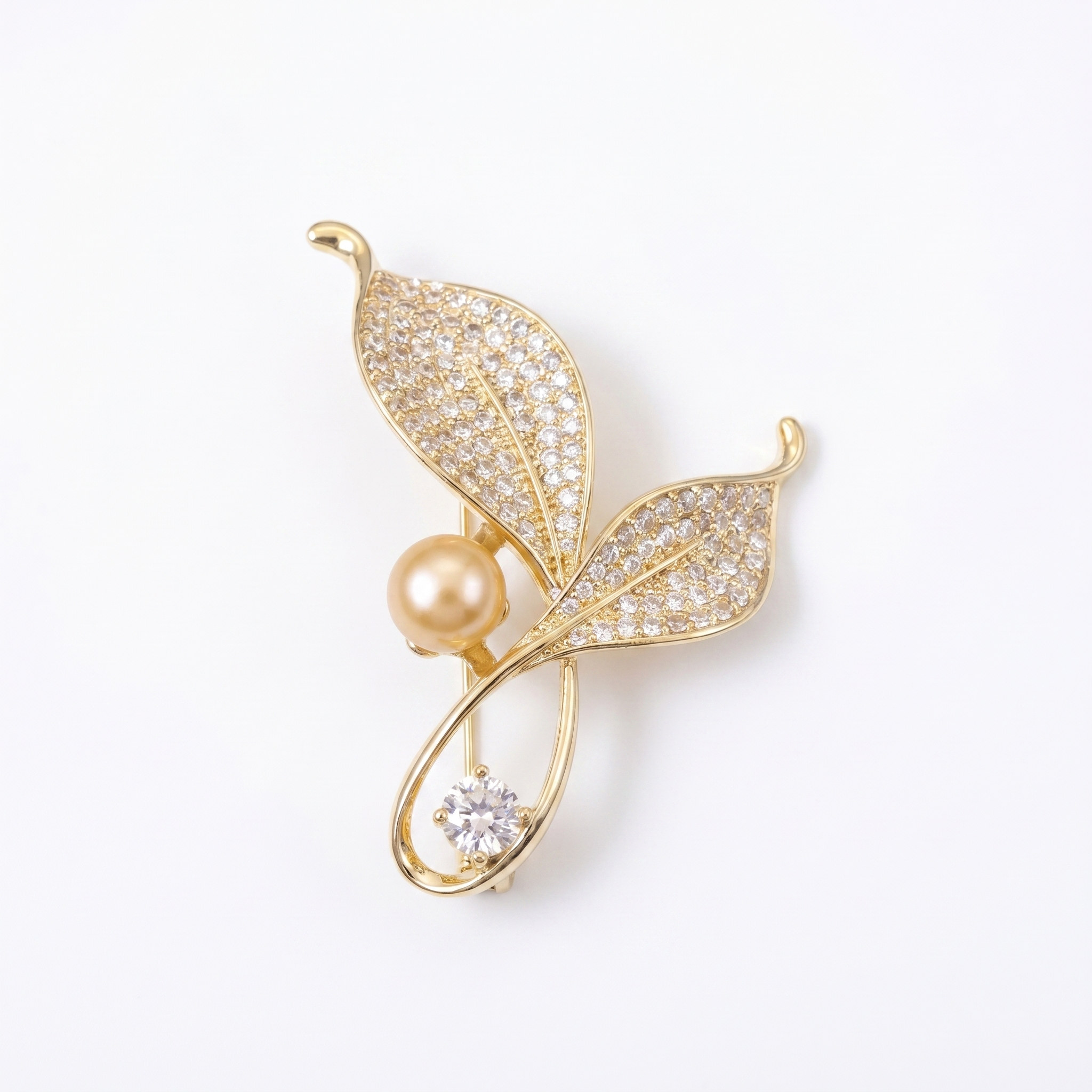 Elegant Leafy Brooch Enhanced With Peach Button Pearl & CZ